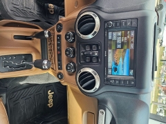 Used 2017  Jeep Wrangler Unlimited 4d Convertible Sahara at Carrikers Auto Outlet near Oskaloosa&comma; IA