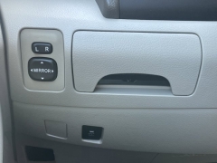 Used 2011  Toyota Camry 4d Sedan LE Auto at Carrikers Auto Outlet near Oskaloosa&comma; IA