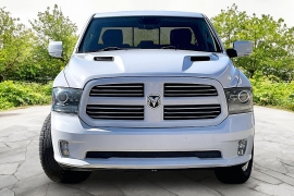 Used 2014  Ram 1500 4WD Quad Cab Sport at Carrikers Auto Outlet near Oskaloosa&comma; IA