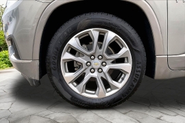 Used 2018  Chevrolet Traverse 4d SUV AWD Premier at Carrikers Auto Outlet near Oskaloosa&comma; IA