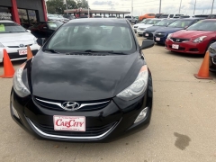 Used 2013  Hyundai Elantra 4d Sedan GLS Auto at Carrikers Auto Outlet near Oskaloosa&comma; IA