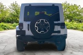 Used 2016  Jeep Wrangler Unlimited 4d Convertible Rubicon at Carrikers Auto Outlet near Oskaloosa&comma; IA