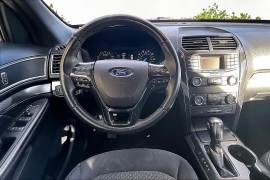 Used 2019  Ford Explorer 4d SUV FWD XLT V6 at Carrikers Auto Outlet near Oskaloosa&comma; IA