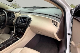 Used 2016  Buick LaCrosse 4d Sedan Leather V6 at Carrikers Auto Outlet near Oskaloosa&comma; IA