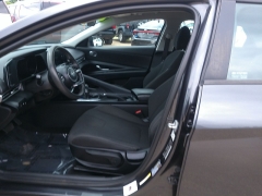 Used 2021 Hyundai Elantra SEL IVT at Carrikers Auto Outlet near Oskaloosa, IA