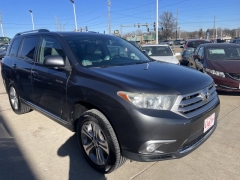 Used 2012  Toyota Highlander 4d SUV AWD Limited at Carrikers Auto Outlet near Oskaloosa&comma; IA
