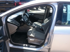 Used 2014 Ford Focus 4d Sedan SE at Carrikers Auto Outlet near Oskaloosa, IA