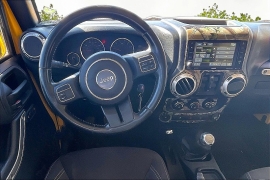 Used 2015  Jeep Wrangler Unlimited 4d Convertible Sahara at Carrikers Auto Outlet near Oskaloosa&comma; IA