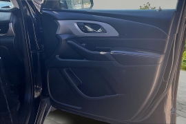 Used 2020  Chevrolet Traverse 4d SUV AWD LS w&sol;1LS at Carrikers Auto Outlet near Oskaloosa&comma; IA