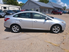 Used 2014 Ford Focus 4d Sedan SE at Carrikers Auto Outlet near Oskaloosa, IA