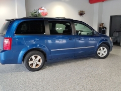 Used 2010  Dodge Grand Caravan 4d Wagon SXT 3&period;8L at Carrikers Auto Outlet near Oskaloosa&comma; IA