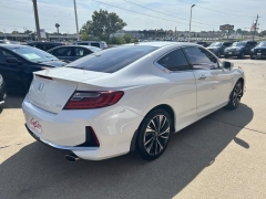 Used 2017  Honda Accord Coupe 2d EX-L V6 Auto at Carrikers Auto Outlet near Oskaloosa&comma; IA