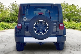 Used 2015  Jeep Wrangler Unlimited 4d Convertible Sahara at Carrikers Auto Outlet near Oskaloosa&comma; IA