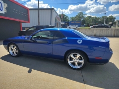 Used 2012  Dodge Challenger 2d Coupe R&sol;T at Carrikers Auto Outlet near Oskaloosa&comma; IA