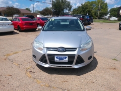 Used 2014 Ford Focus 4d Sedan SE at Carrikers Auto Outlet near Oskaloosa, IA