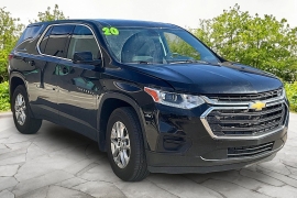 Used 2020  Chevrolet Traverse 4d SUV AWD LS w&sol;1LS at Carrikers Auto Outlet near Oskaloosa&comma; IA