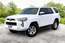 Used 2017  Toyota 4Runner 4d SUV 4WD SR5 at Carrikers Auto Outlet near Oskaloosa&comma; IA