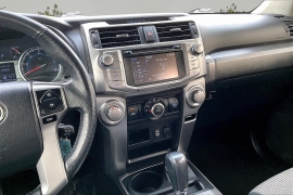 Used 2017  Toyota 4Runner 4d SUV 4WD SR5 at Carrikers Auto Outlet near Oskaloosa&comma; IA