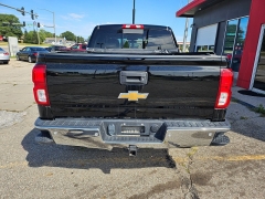 Used 2017  Chevrolet Silverado 1500 4WD Crew Cab LTZ at Carrikers Auto Outlet near Oskaloosa&comma; IA