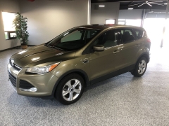 Used 2014  Ford Escape 4d SUV 4WD SE at Carrikers Auto Outlet near Oskaloosa&comma; IA