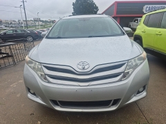Used 2014  Toyota Venza 4d SUV AWD LE at Carrikers Auto Outlet near Oskaloosa&comma; IA