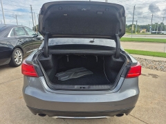 Used 2017  Nissan Maxima 4d Sedan SR at Carrikers Auto Outlet near Oskaloosa&comma; IA