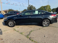 Used 2020  Kia Optima 4d Sedan LX at Carrikers Auto Outlet near Oskaloosa&comma; IA