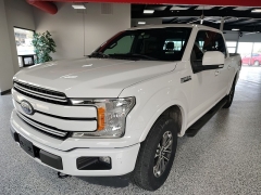 Used 2018  Ford F-150 4WD SuperCrew Lariat 5 1&sol;2 at Carrikers Auto Outlet near Oskaloosa&comma; IA