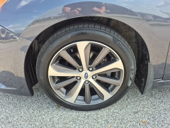 Used 2015  Subaru Legacy 4d Sedan 3&period;6R Limited at Carrikers Auto Outlet near Oskaloosa&comma; IA