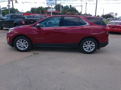 Used 2018 Chevrolet Equinox 4d SUV FWD LT w/1LT at Carrikers Auto Outlet near Oskaloosa, IA