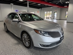  2014 Lincoln MKS 4d Sedan AWD at Carrikers Auto Outlet near Oskaloosa&comma; IA
