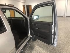 Used 2011  Chevrolet Colorado 4WD Crew Cab LT2 at Carrikers Auto Outlet near Oskaloosa&comma; IA