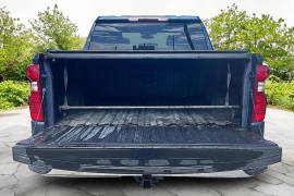 Used 2021  Chevrolet Silverado 1500 4WD Crew Cab 147" LT at Carrikers Auto Outlet near Oskaloosa&comma; IA