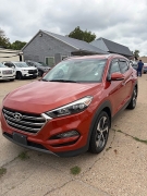 Used 2016  Hyundai Tucson 4d SUV AWD Limited at Carrikers Auto Outlet near Oskaloosa&comma; IA