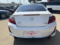 Used 2017  Honda Accord Coupe 2d EX-L V6 Auto at Carrikers Auto Outlet near Oskaloosa&comma; IA