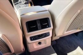 Used 2018  Audi Q5 4d SUV Quattro Premium Plus at Carrikers Auto Outlet near Oskaloosa&comma; IA