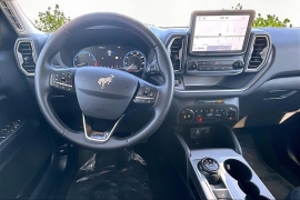 Used 2024  Ford Bronco Sport Big Bend 4x4 at Carrikers Auto Outlet near Oskaloosa&comma; IA