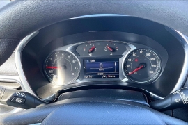 Used 2020  Chevrolet Equinox 4d SUV FWD LT w&sol;1LT at Carrikers Auto Outlet near Oskaloosa&comma; IA