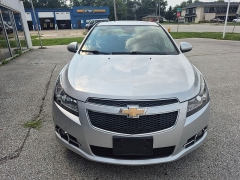 Used 2014  Chevrolet Cruze 4d Sedan LT2 AT at Carrikers Auto Outlet near Oskaloosa&comma; IA