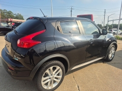 Used 2013  Nissan Juke 4d SUV AWD SL at Carrikers Auto Outlet near Oskaloosa&comma; IA
