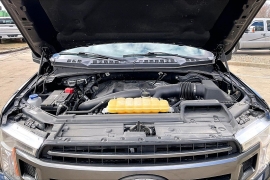 Used 2018  Ford F-150 4WD SuperCab XLT at Carrikers Auto Outlet near Oskaloosa&comma; IA