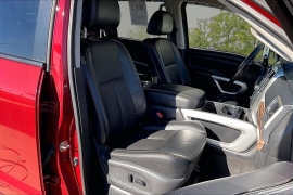 Used 2018  Nissan Titan 4WD Crew Cab SL at Carrikers Auto Outlet near Oskaloosa&comma; IA