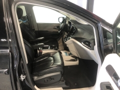 Used 2018  Chrysler Pacifica 4d Wagon Touring L Plus at Carrikers Auto Outlet near Oskaloosa&comma; IA
