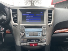 Used 2011  Subaru Outback 4d SUV i Limited Moonroof&sol;Nav at Carrikers Auto Outlet near Oskaloosa&comma; IA