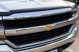 Used 2018  Chevrolet Silverado 1500 4WD Crew Cab LT at Carrikers Auto Outlet near Oskaloosa&comma; IA