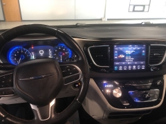 Used 2018  Chrysler Pacifica 4d Wagon Touring L Plus at Carrikers Auto Outlet near Oskaloosa&comma; IA