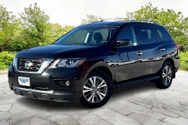  2020 Nissan Pathfinder 4d SUV FWD S at Carrikers Auto Outlet near Oskaloosa&comma; IA