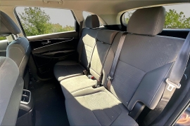 Used 2016  Kia Sorento 4d SUV AWD LX at Carrikers Auto Outlet near Oskaloosa&comma; IA