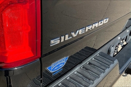 Used 2020  Chevrolet Silverado 1500 4WD Double Cab RST at Carrikers Auto Outlet near Oskaloosa, IA