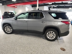 Used 2018  Chevrolet Traverse 4d SUV AWD LT Cloth w&sol;1LT at Carrikers Auto Outlet near Oskaloosa&comma; IA